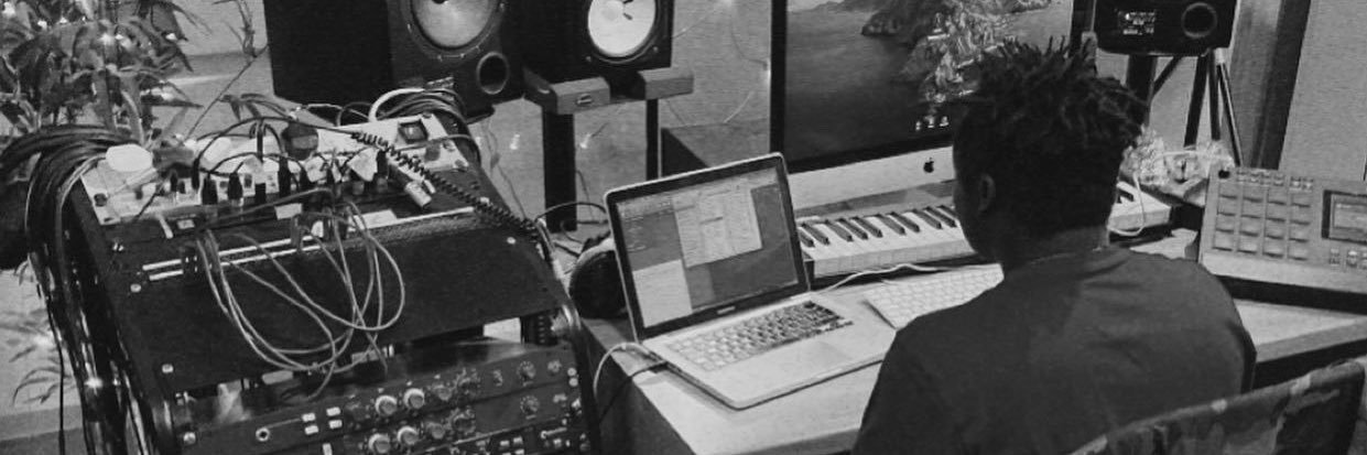 Herbert Skillz🎧's banner