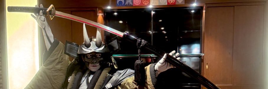 真鍋恭輔's banner