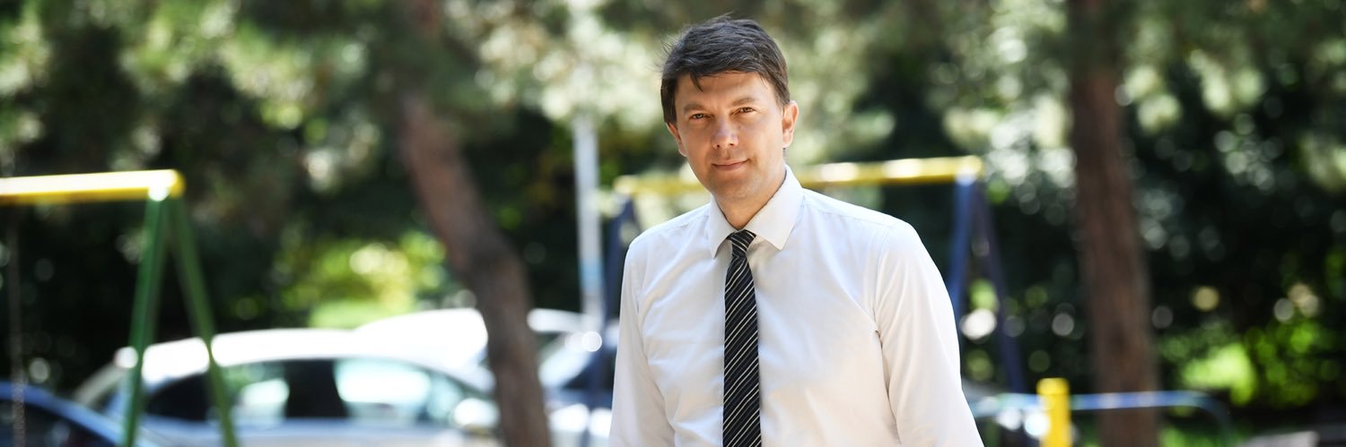 Nikola Jovanović's banner