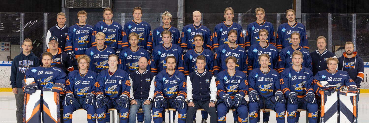 Kiekko-Vantaa's banner