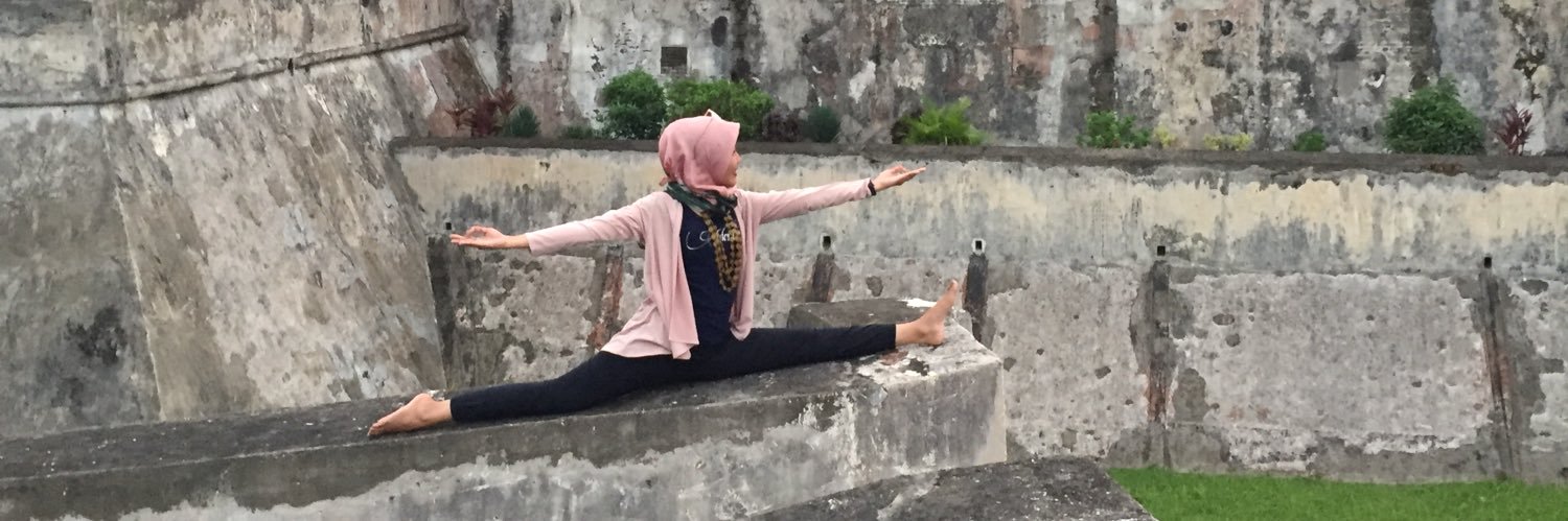 Mira Sahid's banner