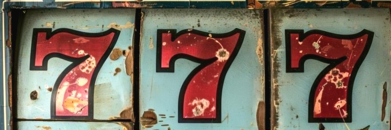 𝙇𝙊𝘾𝙆𝙃𝙀𝙀𝘿 𝙎𝙏𝙀𝙀𝙕𝙔's banner