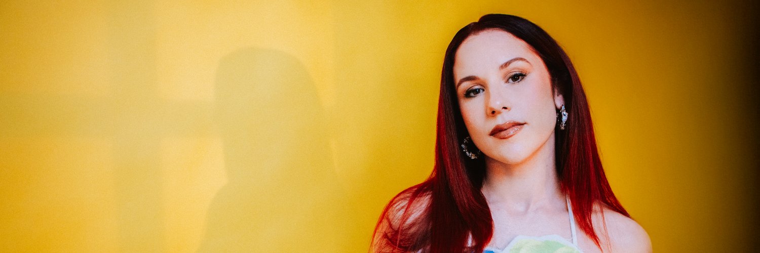 KATY B's banner