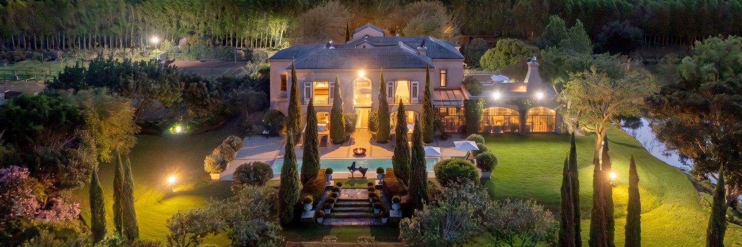Topbilling's banner