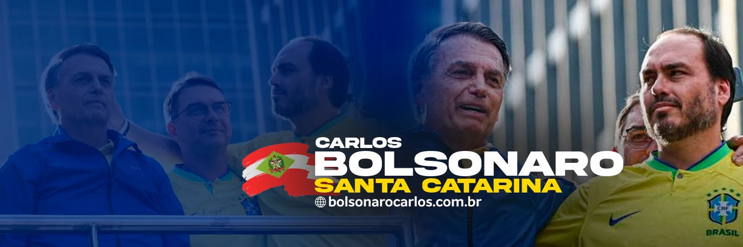 Carlos Bolsonaro's banner