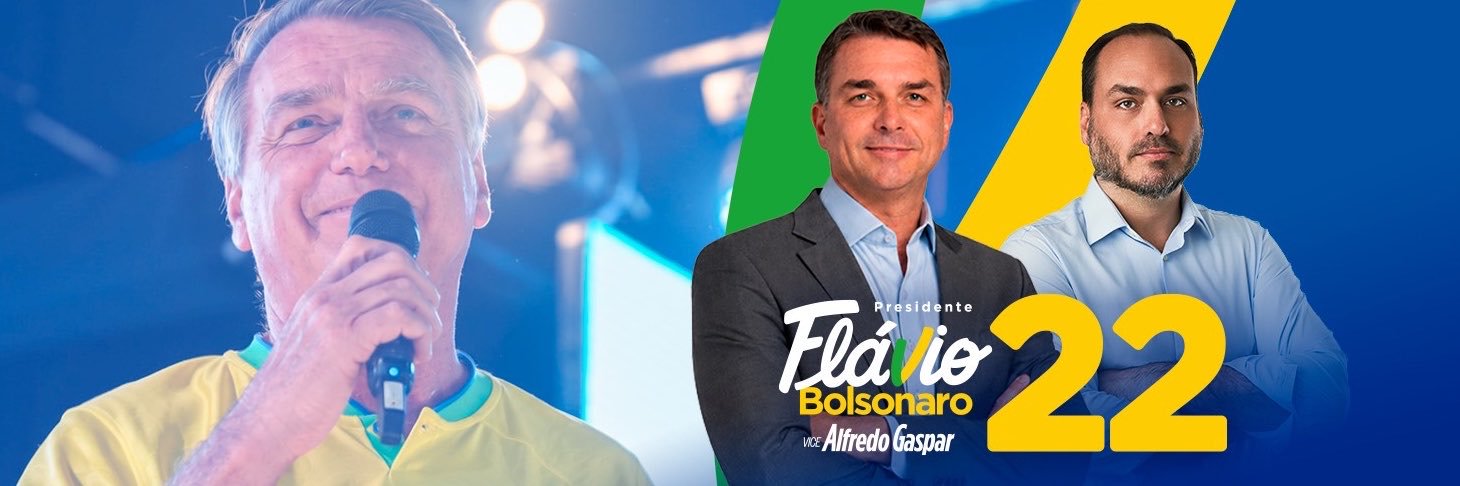 Carlos Bolsonaro's banner