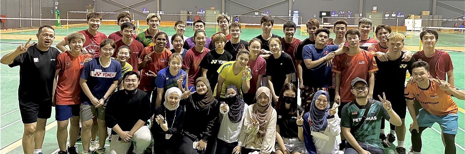 Giarc Nibisna 🌺🇲🇾's banner