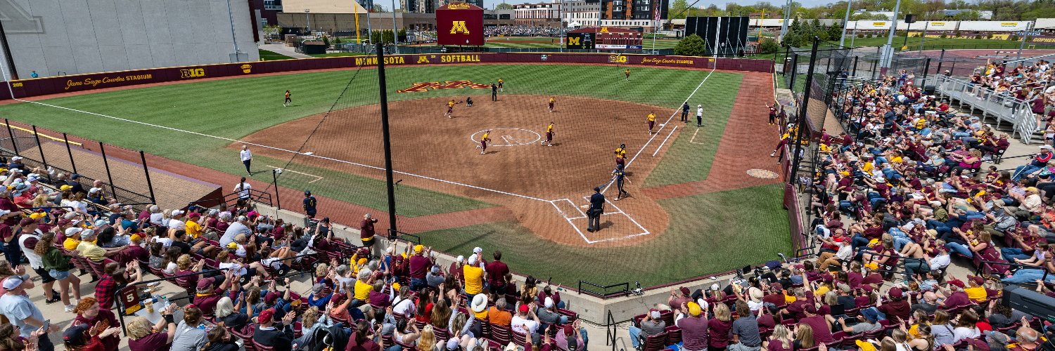 Minnesota Softball's banner