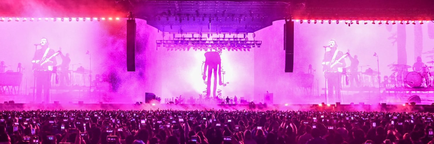 ZOÉ FANS's banner