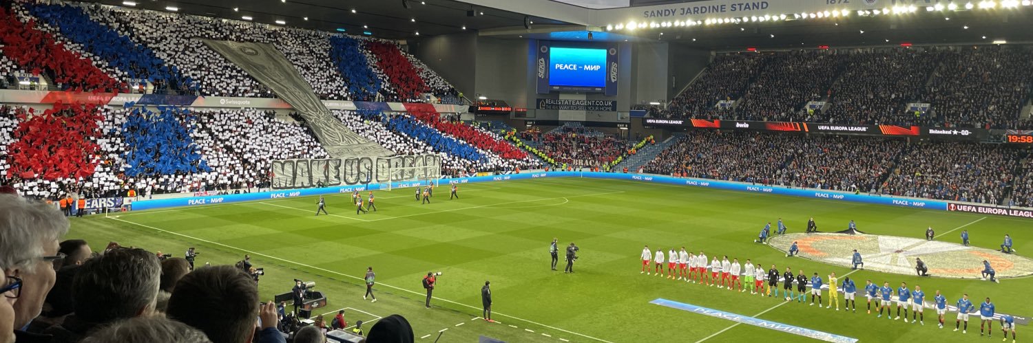 Clara🇬🇧's banner