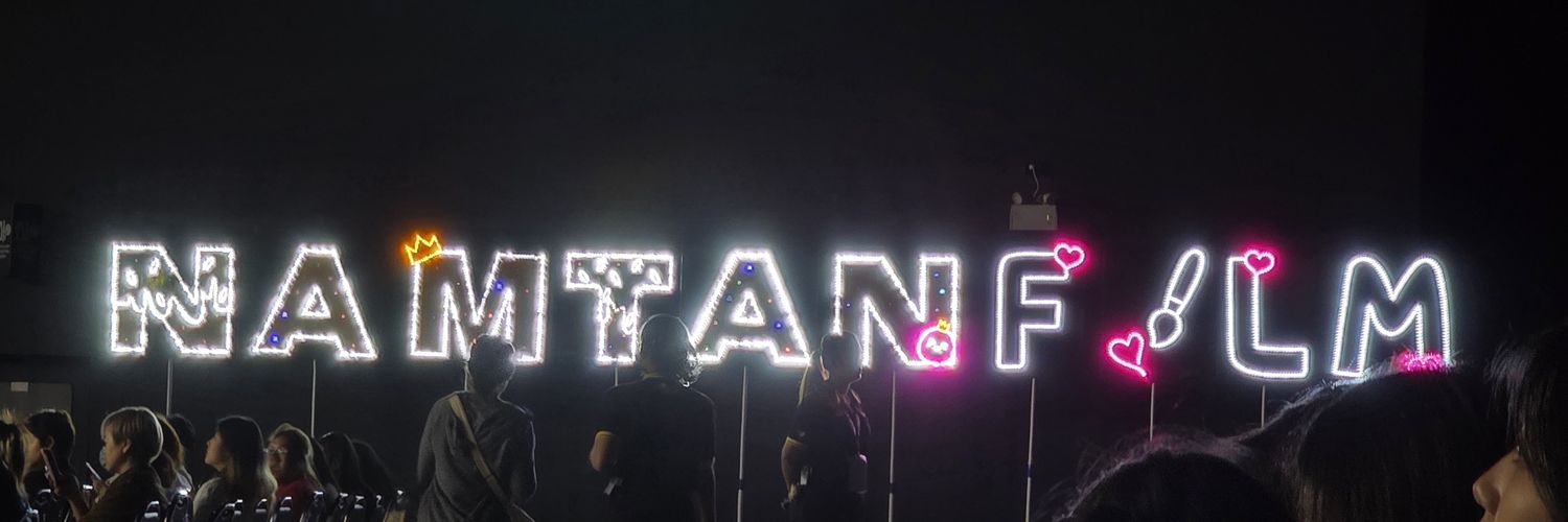 𝓝𝓲𝓷𝓲🩵💛's banner