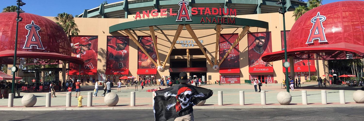 Nicky Unders's banner