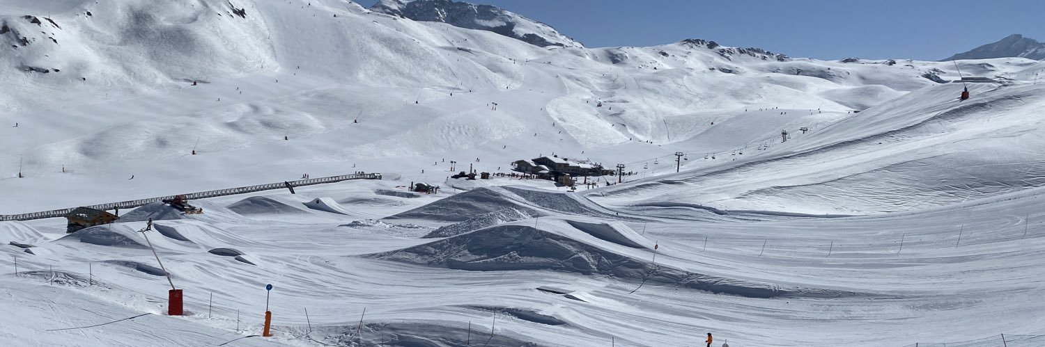 InTheSnow Magazine's banner