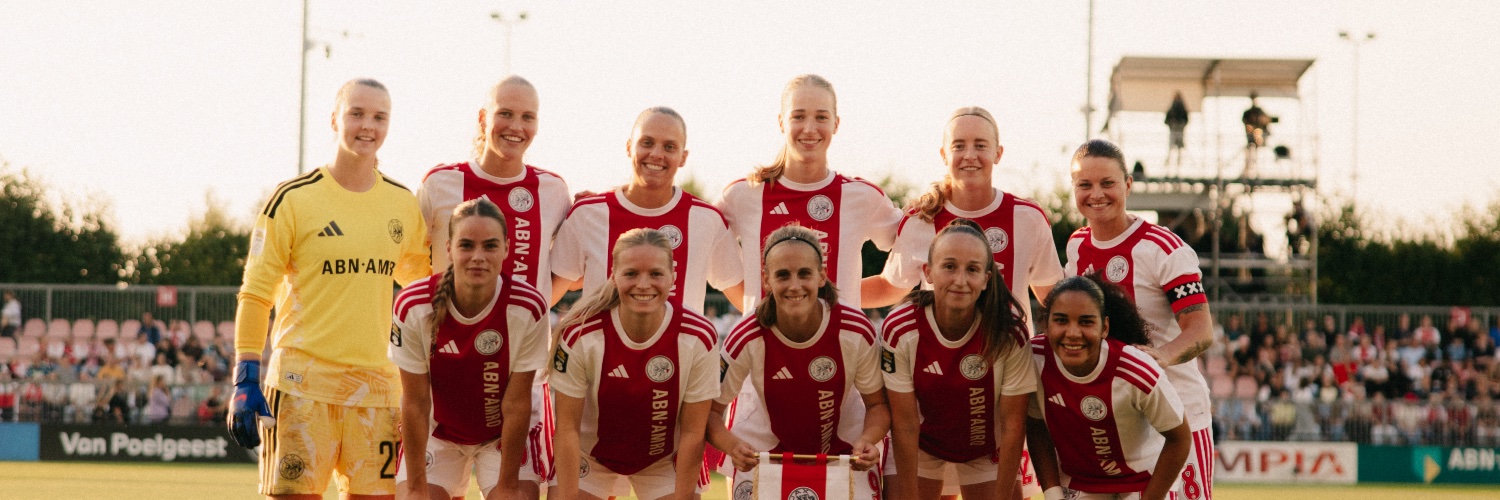 Ajax Vrouwen's banner