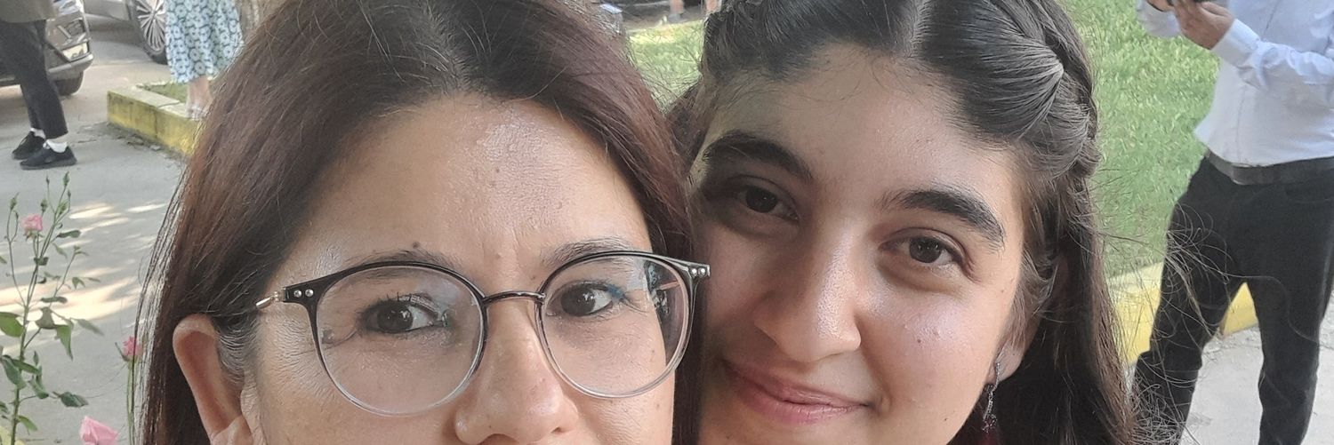 AYLA KARAKUŞ's banner