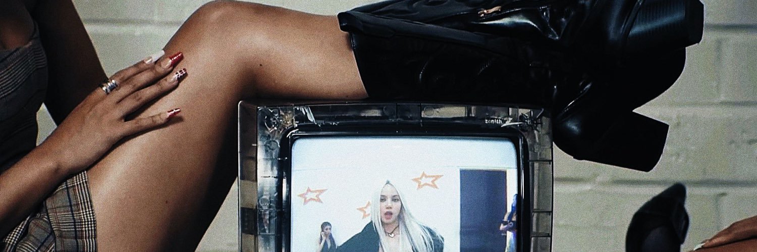 🦂's banner