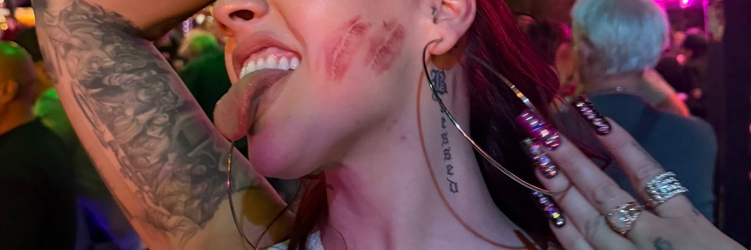 Salice Rose's banner