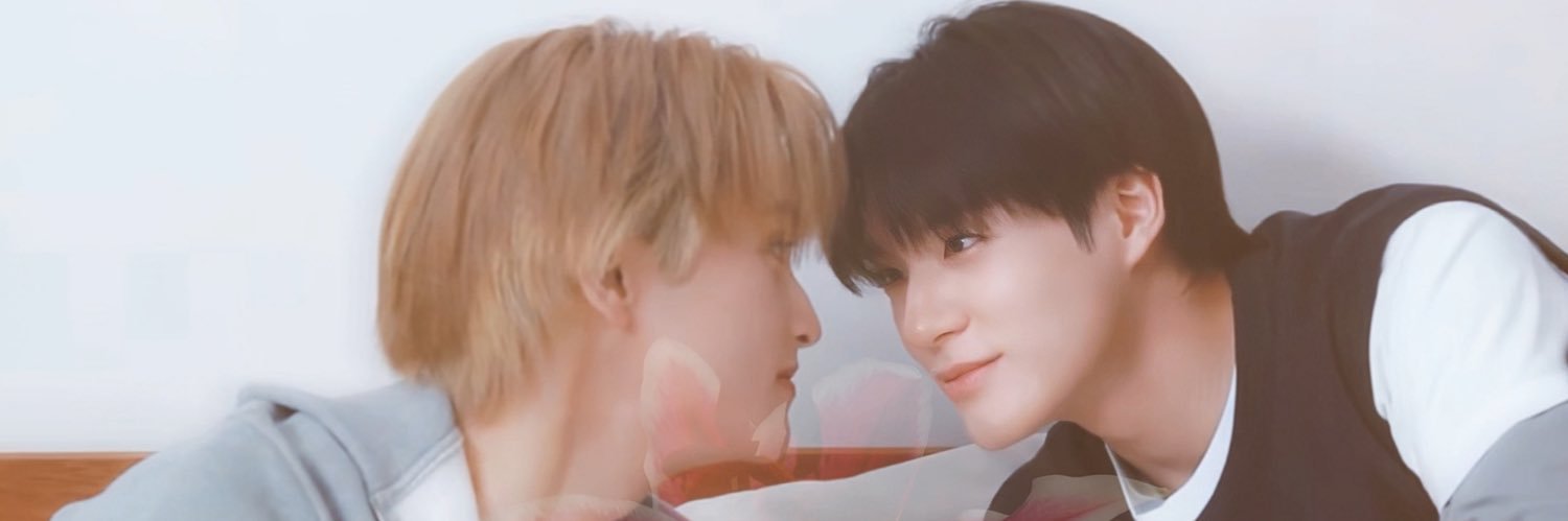𝘱𝘢𝘱e⃝︎'s banner