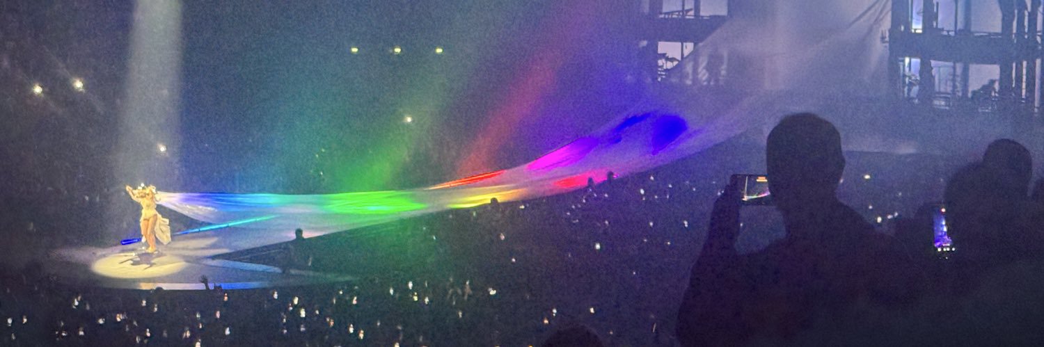 ELIØ 🪩's banner