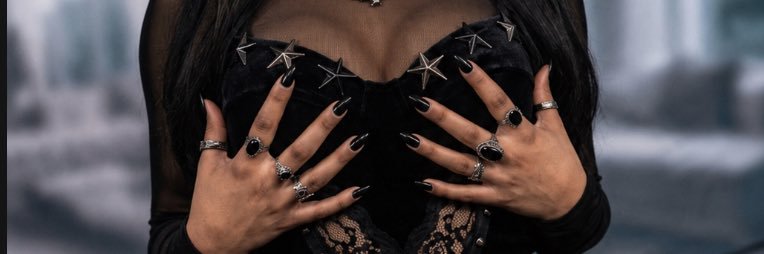 𝔊𝔥𝔬𝔰𝔱 🎃's banner
