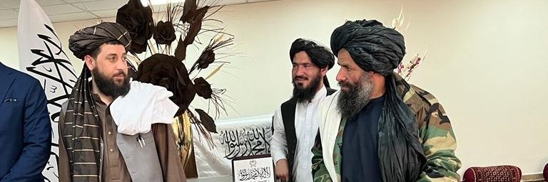 روح الله عمر's banner