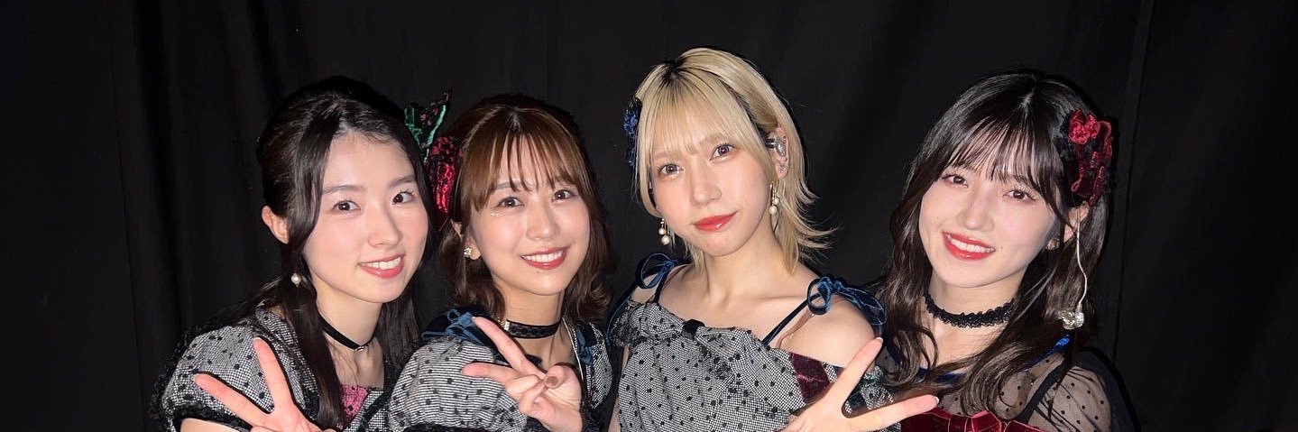 篠崎 彩奈's banner