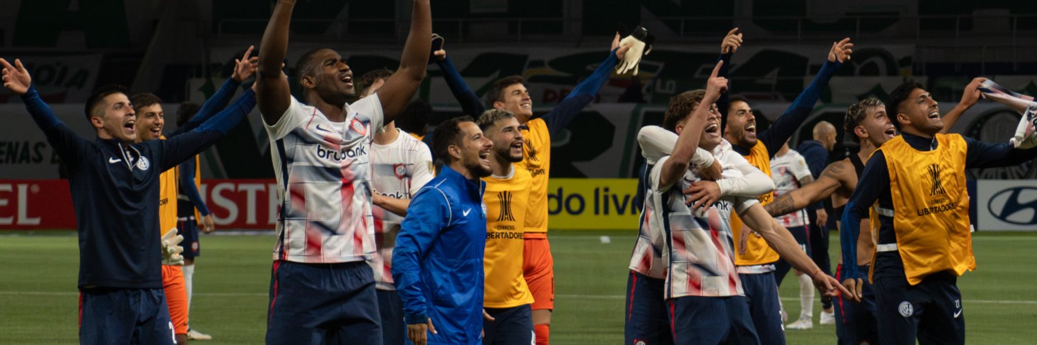 Vamos Ciclón's banner