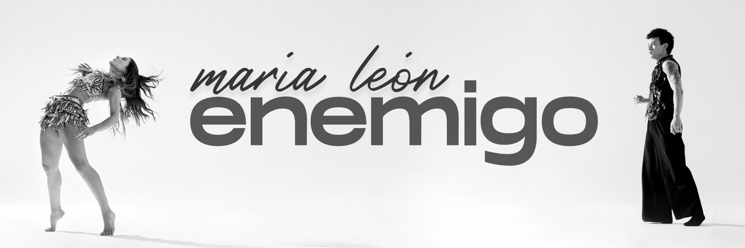 María León's banner