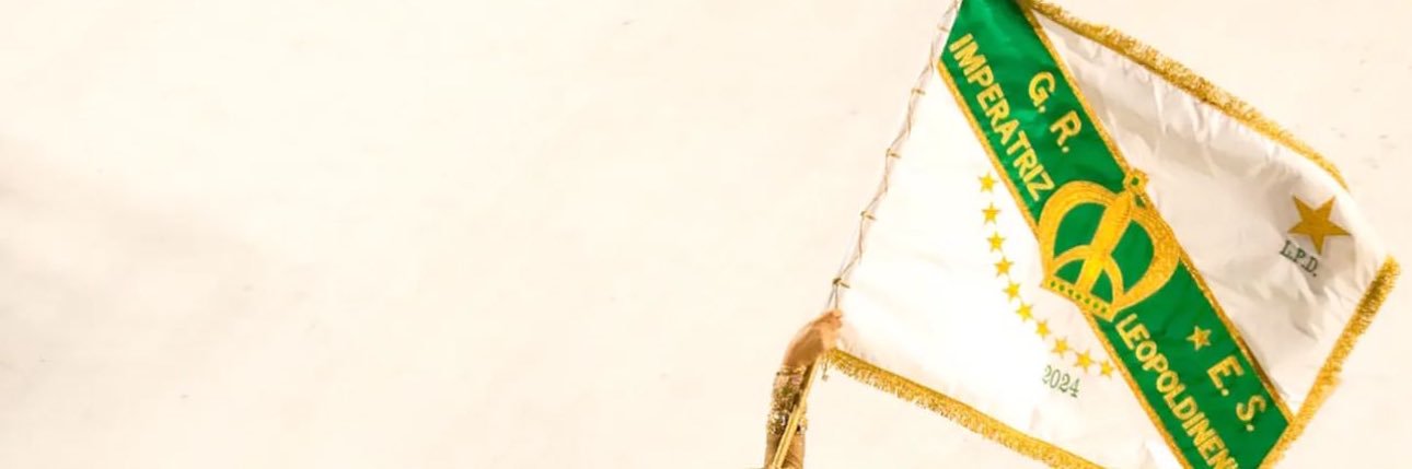 vera holtz irreal's banner