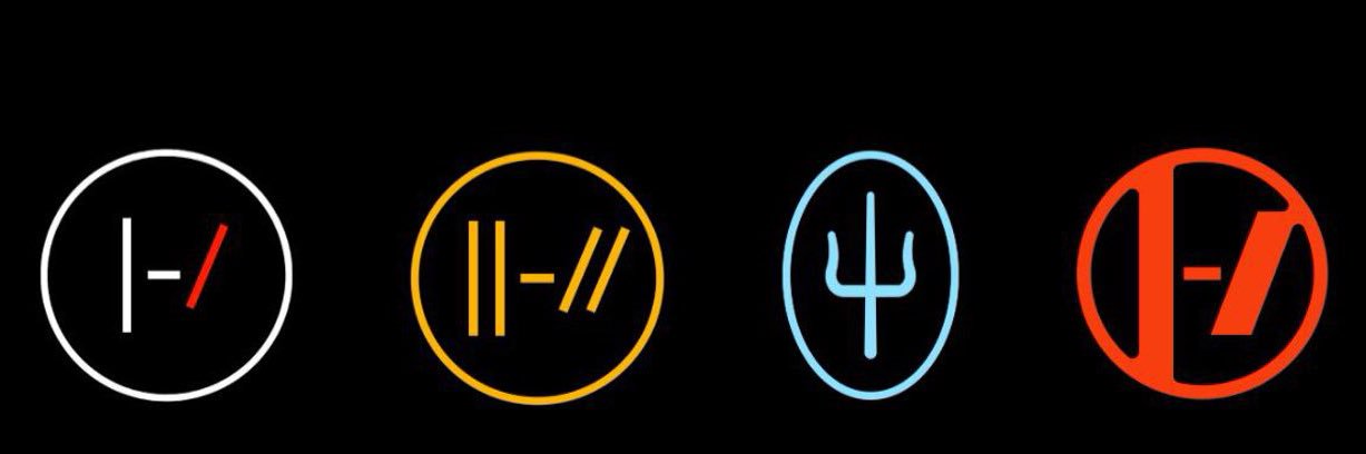 ᵉᵐᵒ ᵇⁱᵍ ʳᵒᵇ's banner