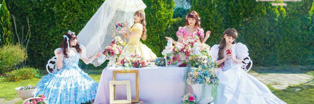 Hiroko Tokumine's banner