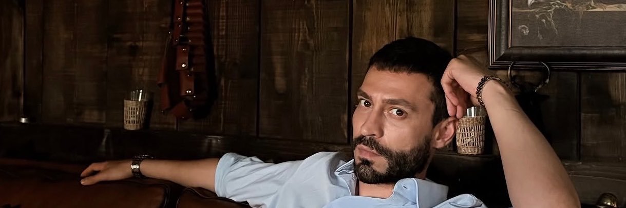 mazuş's banner