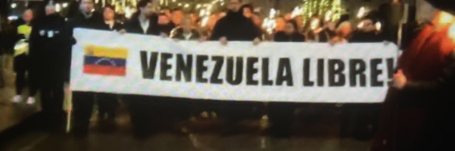 Échenle B.'s banner