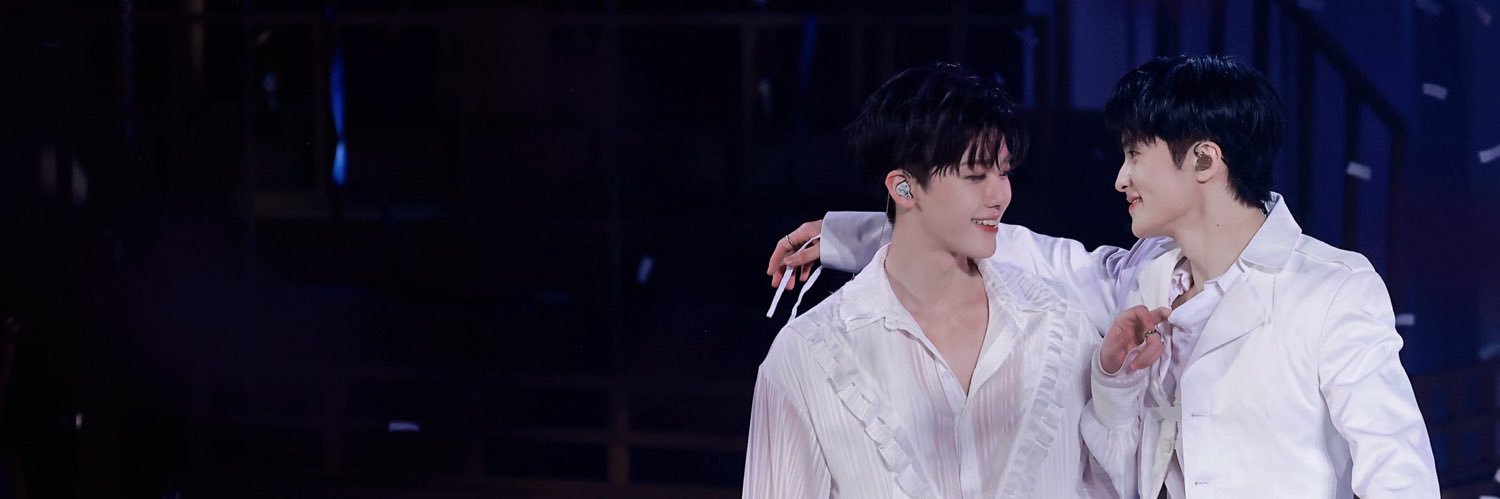 李J's banner