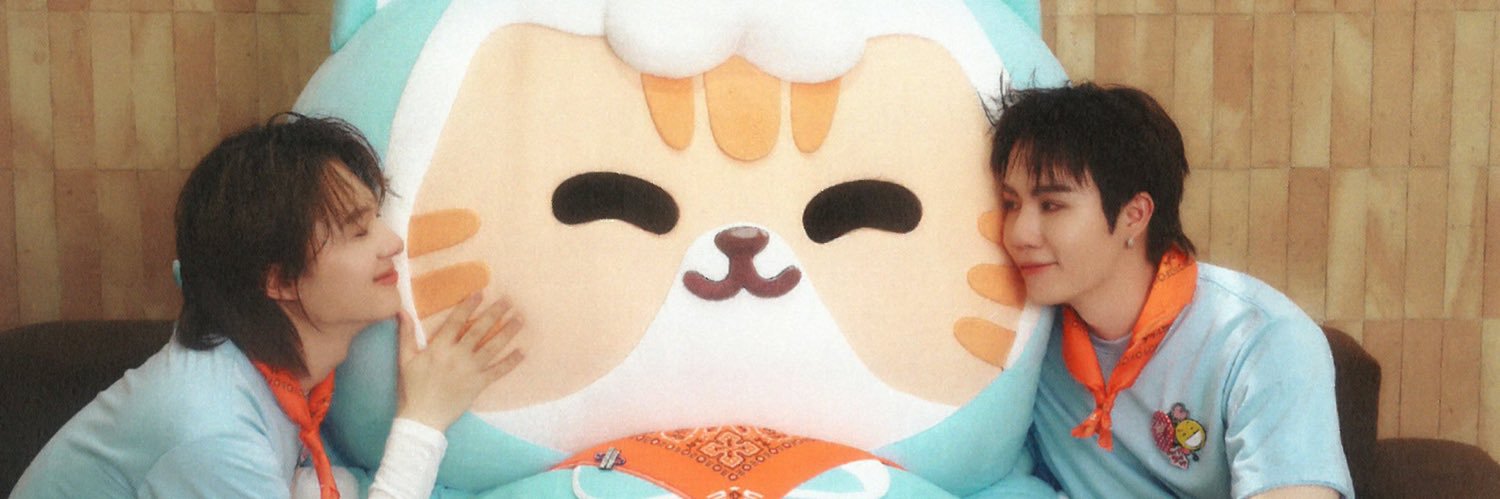 𝓔𝓷𝓳𝓸𝔂 🐶🐱's banner