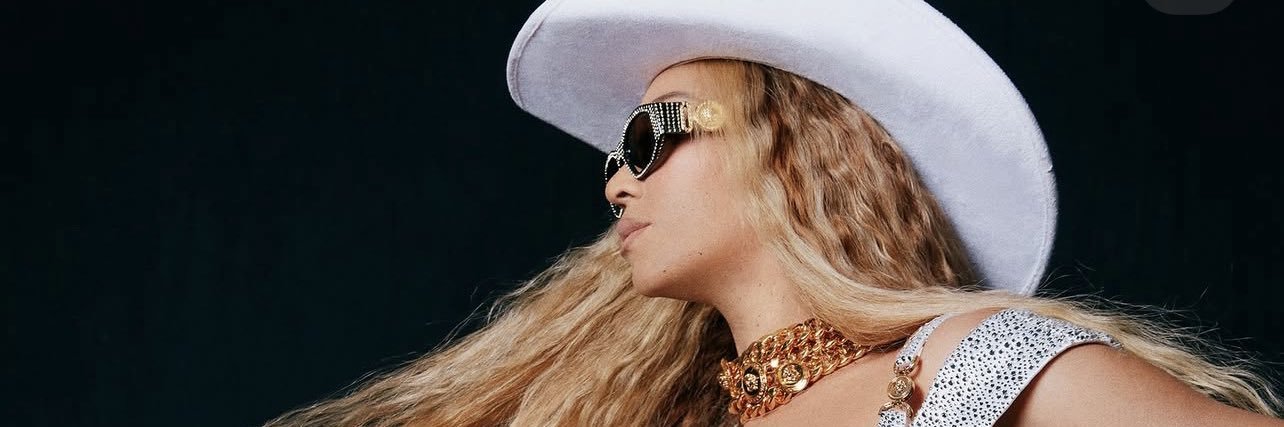 Lewis ✨'s banner