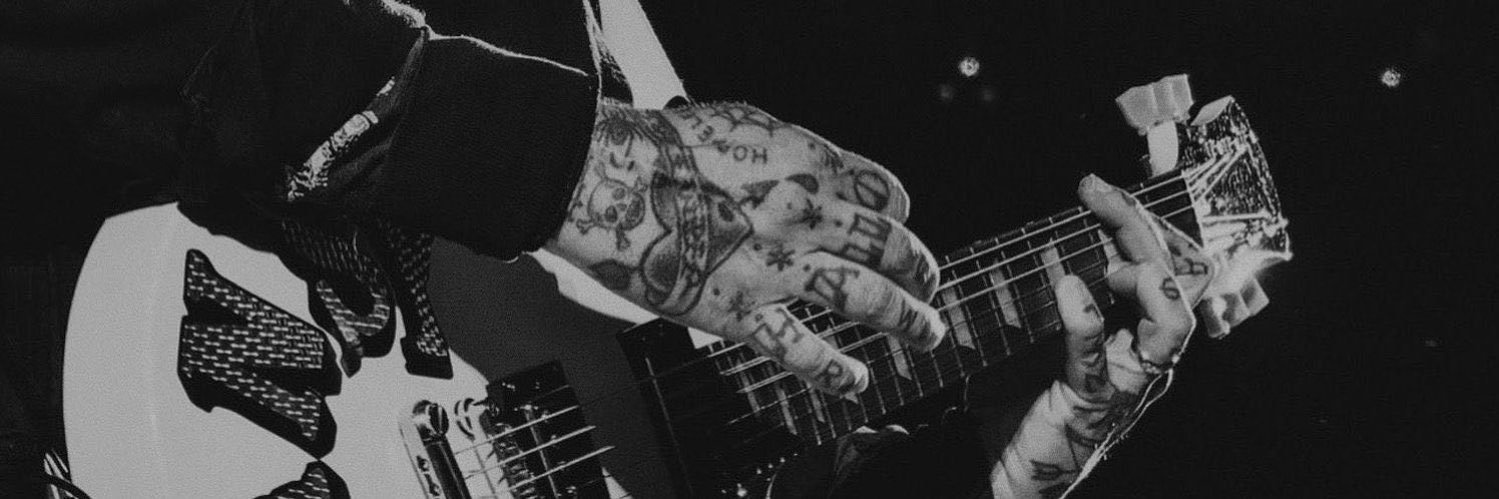 .jess 🗡️ ⊬ mcrlondon's banner