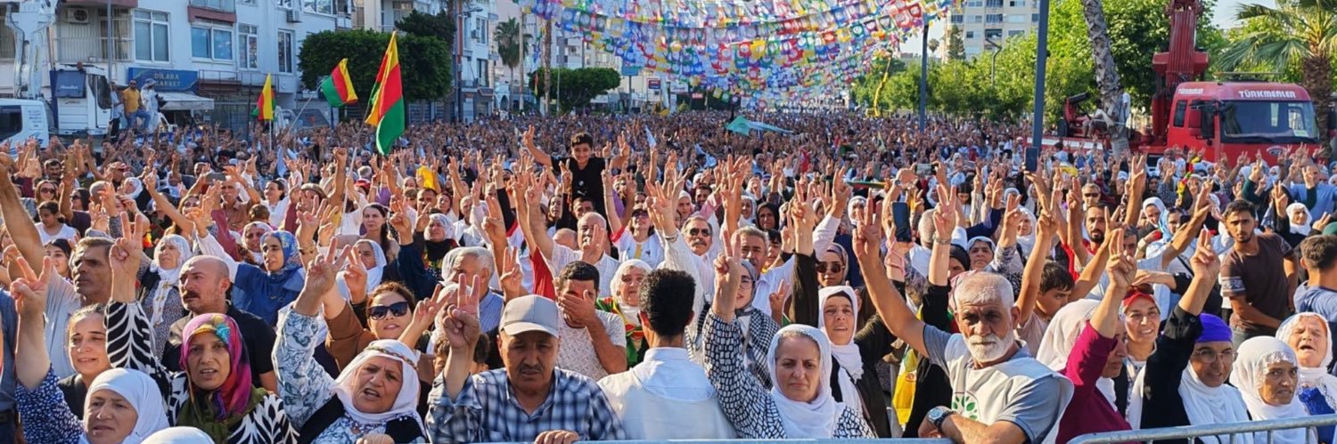 Dem Parti Mersin İl Örgütü's banner