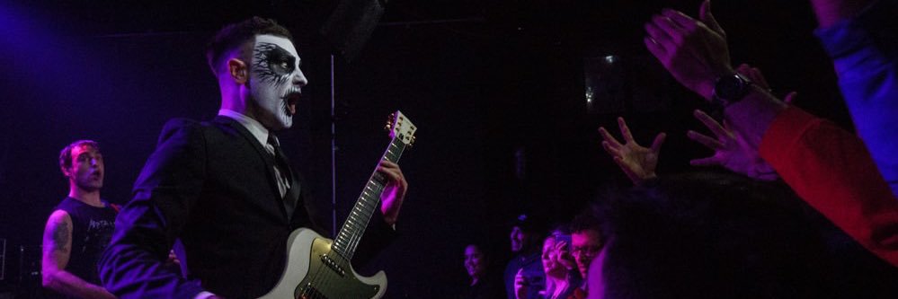Two Minutes To Late Night's banner