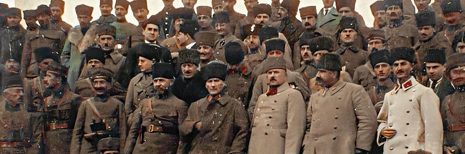 Kuvâyi Milliye's banner