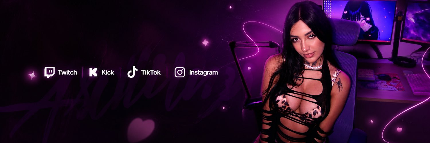 Foxyy's banner