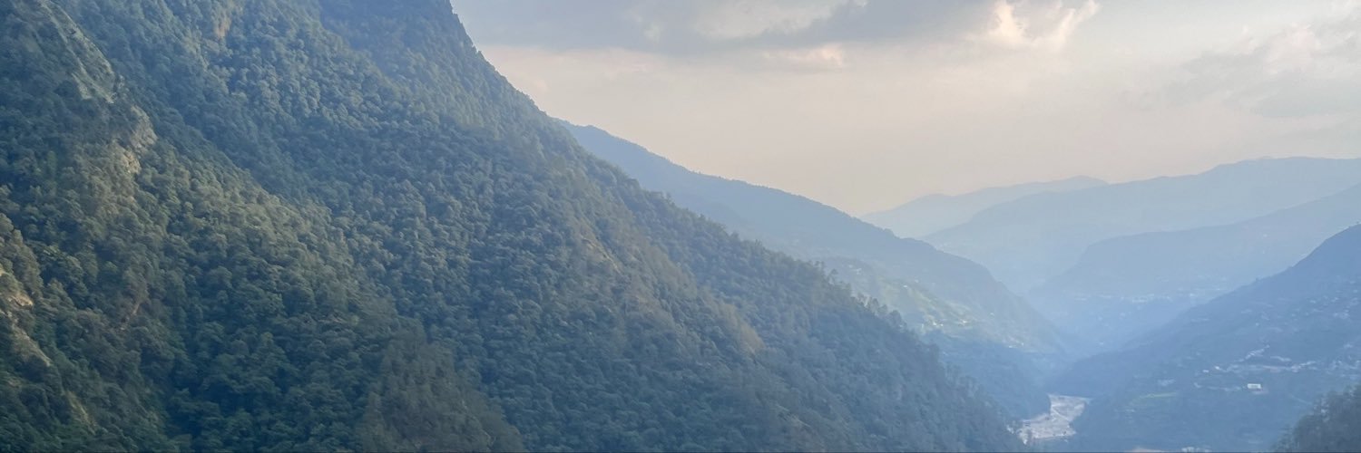 तर्क का इक्का ♠️'s banner