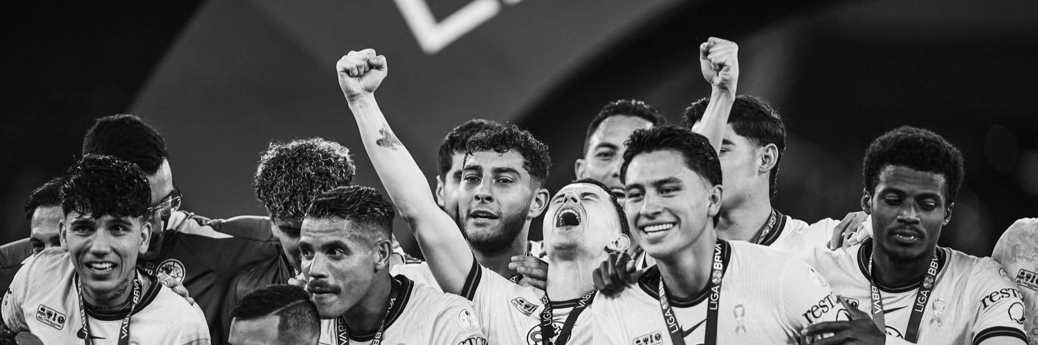 María's banner