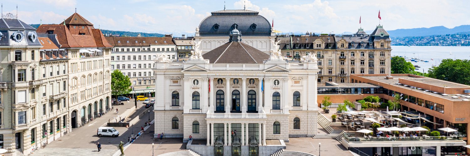 Opernhaus Zürich's banner