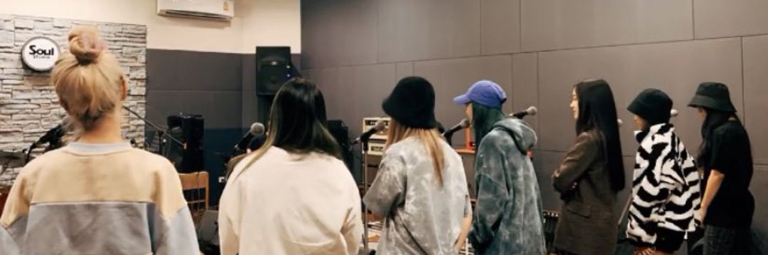 ป.2 (🌻)'s banner
