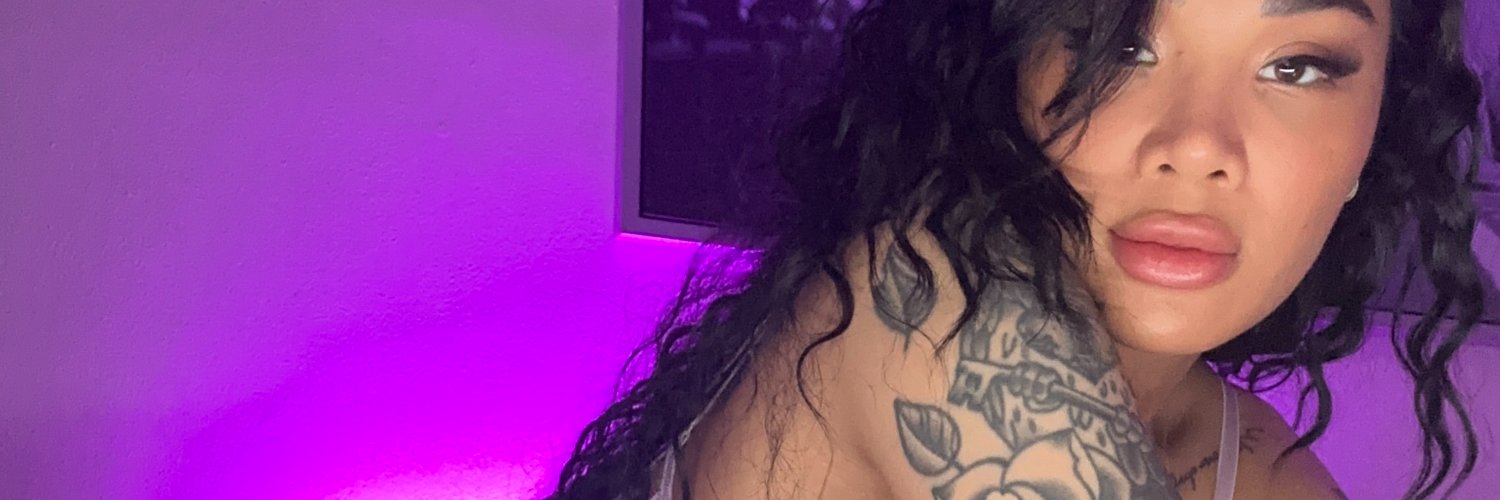 Honey Gold 🍯's banner