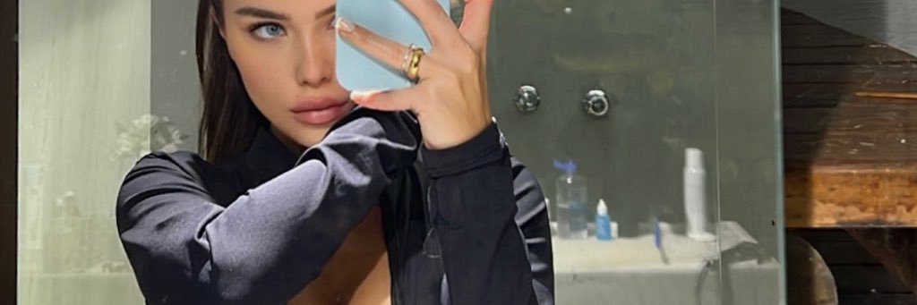 Bianca Anchieta's banner