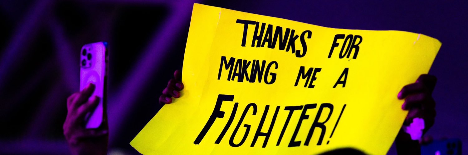 𝙃𝙖𝙡𝙡𝙤𝙬's banner
