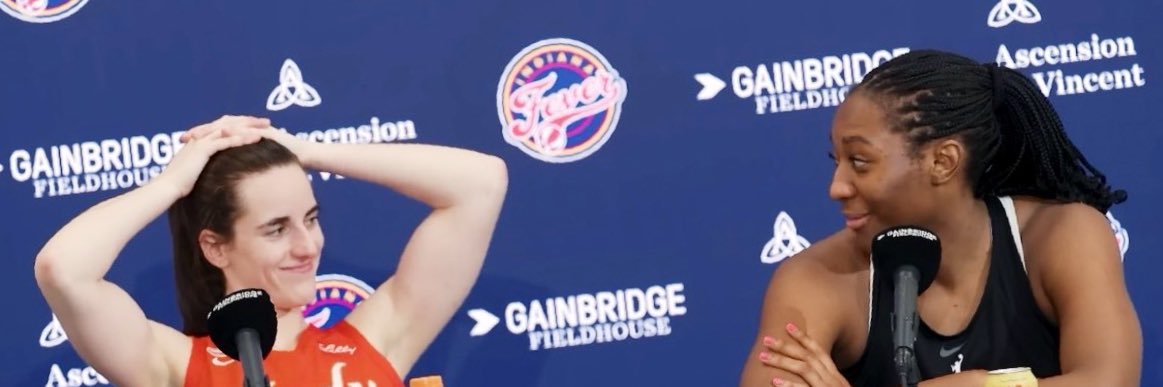 Krysta 🤫🦜's banner