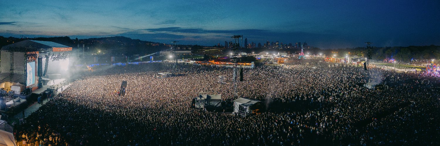 Lollapalooza Paris's banner